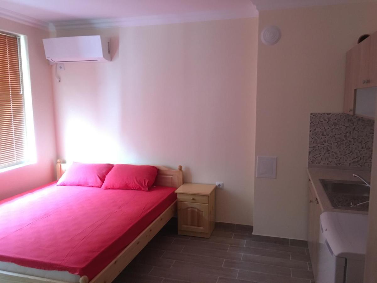 Rent Apartments Martin Beach 포마리 외부 사진